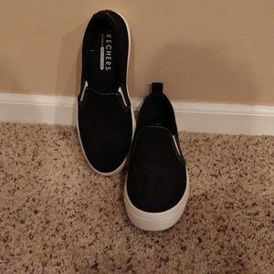 Skechers Air Cooled Memory Foam